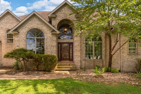 Tiny photo for 2201 Kingspointe Drive, Marion, IL 62959 (MLS # 12739453)