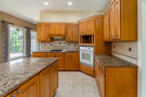 Tiny photo for 2201 Kingspointe Drive, Marion, IL 62959 (MLS # 12739453)