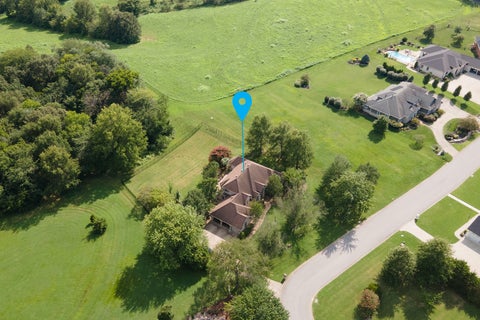Tiny photo for 2201 Kingspointe Drive, Marion, IL 62959 (MLS # 12739453)