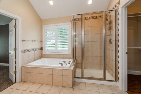Tiny photo for 2201 Kingspointe Drive, Marion, IL 62959 (MLS # 12739453)