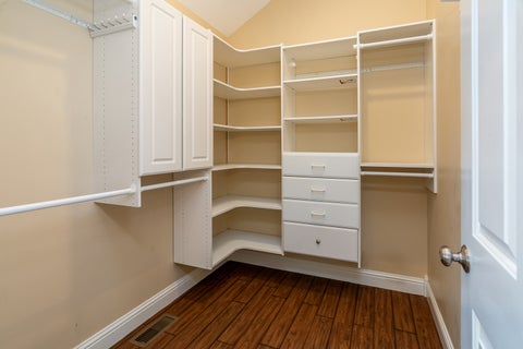 Tiny photo for 2201 Kingspointe Drive, Marion, IL 62959 (MLS # 12739453)