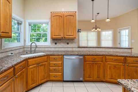 Tiny photo for 2201 Kingspointe Drive, Marion, IL 62959 (MLS # 12739453)