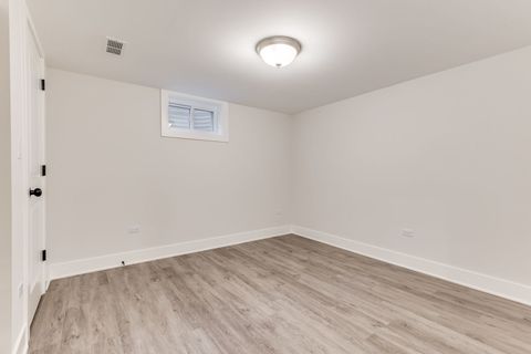 Tiny photo for 9032 Luna Avenue, Morton Grove, IL 60053 (MLS # 12541696)