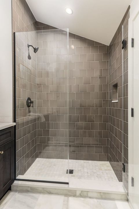 Tiny photo for 9032 Luna Avenue, Morton Grove, IL 60053 (MLS # 12541696)