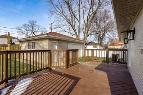Tiny photo for 9032 Luna Avenue, Morton Grove, IL 60053 (MLS # 12541696)
