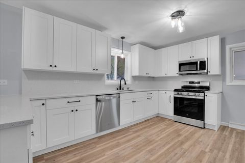 Tiny photo for 312 S Oak Street, Palatine, IL 60067 (MLS # 12632311)