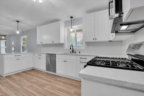 Tiny photo for 312 S Oak Street, Palatine, IL 60067 (MLS # 12632311)