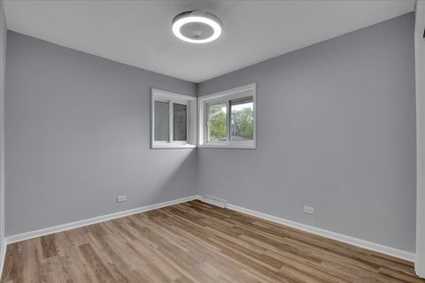 Tiny photo for 312 S Oak Street, Palatine, IL 60067 (MLS # 12632311)
