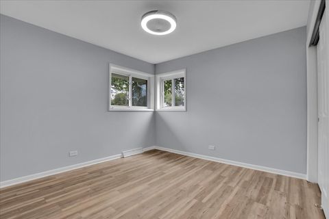Tiny photo for 312 S Oak Street, Palatine, IL 60067 (MLS # 12632311)