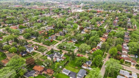 Tiny photo for 312 S Oak Street, Palatine, IL 60067 (MLS # 12632311)