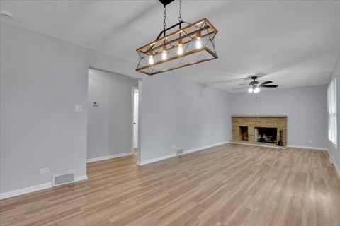 Tiny photo for 312 S Oak Street, Palatine, IL 60067 (MLS # 12632311)