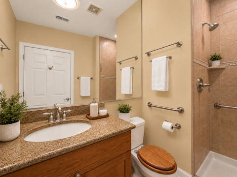 Tiny photo for 106 S Ridgeland Avenue #304, Oak Park, IL 60302 (MLS # 12702024)