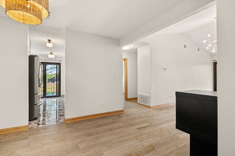Tiny photo for 720 Weidner Road #307, Buffalo Grove, IL 60089 (MLS # 12663815)