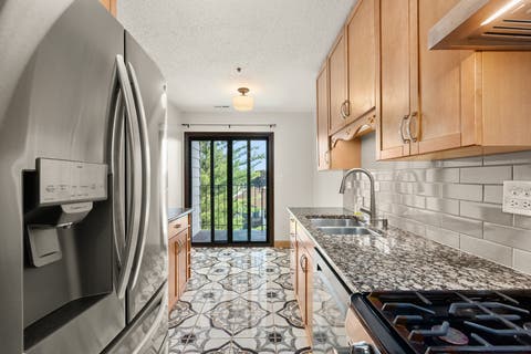 Tiny photo for 720 Weidner Road #307, Buffalo Grove, IL 60089 (MLS # 12663815)