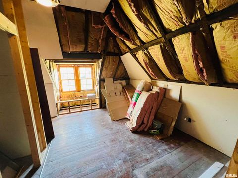 Tiny photo for 734 S MCKINLEY Street, Harrisburg, IL 62946 (MLS # EB460414)