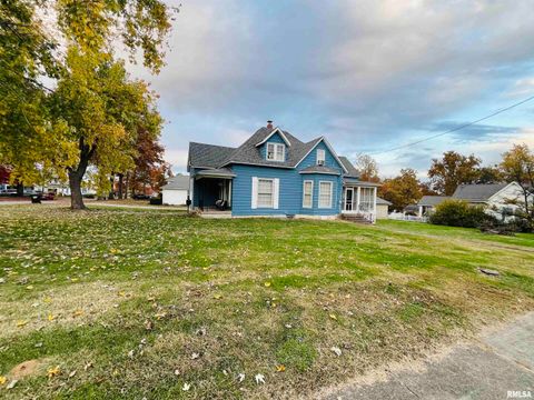 Tiny photo for 734 S MCKINLEY Street, Harrisburg, IL 62946 (MLS # EB460414)