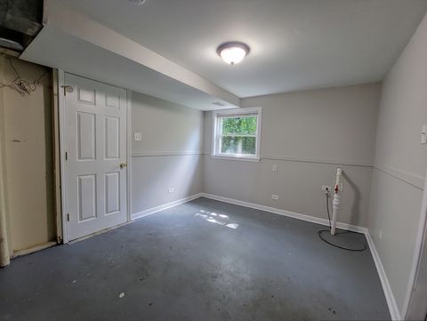 Tiny photo for 17113 Elm Drive, Hazel Crest, IL 60429 (MLS # 12484998)