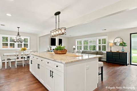 Tiny photo for 152 Foxwood Lane, Barrington, IL 60010 (MLS # 12684812)