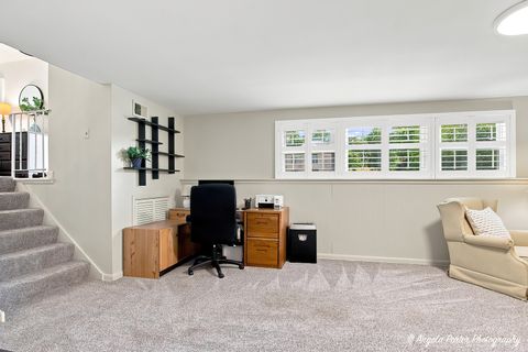 Tiny photo for 152 Foxwood Lane, Barrington, IL 60010 (MLS # 12684812)