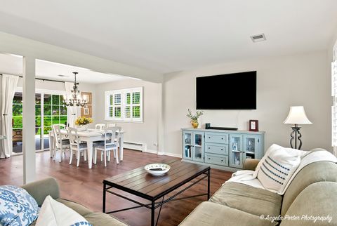Tiny photo for 152 Foxwood Lane, Barrington, IL 60010 (MLS # 12684812)