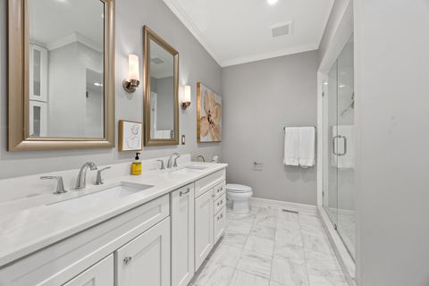 Tiny photo for 860 W Buckingham Place #2W, Chicago, IL 60657 (MLS # 12626197)