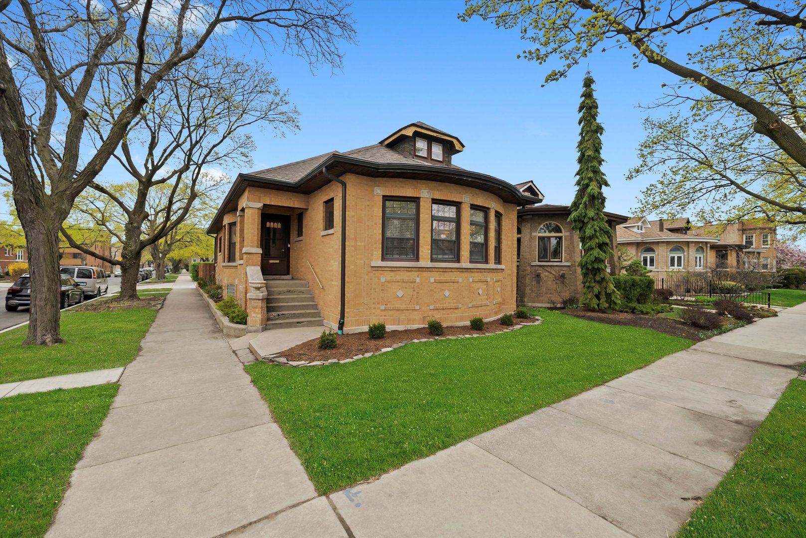 2656 W Coyle Avenue