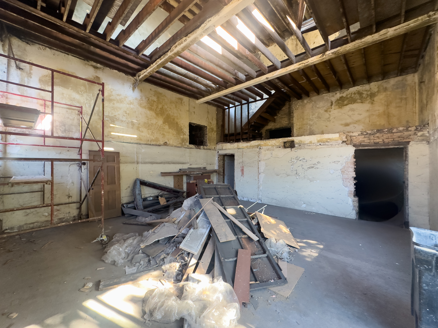 405 E Oakwood Boulevard P2-1P3-1