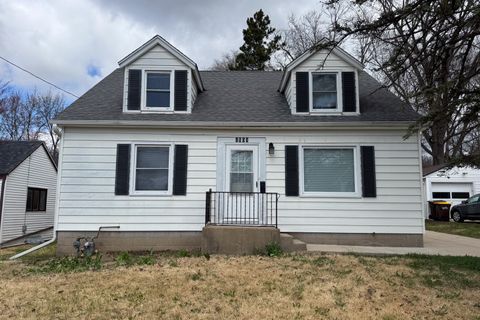 Photo of 1508 Rural Street, Rockford, IL 61107 (MLS # 12612587)