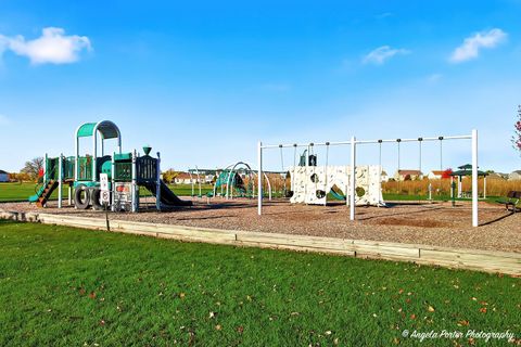 Tiny photo for 2441 Haydn Street, Woodstock, IL 60098 (MLS # 12494631)