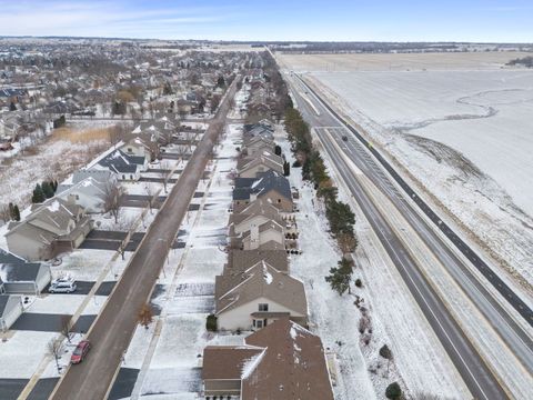 Tiny photo for 524 Sudbury Circle, Oswego, IL 60543 (MLS # 12546521)