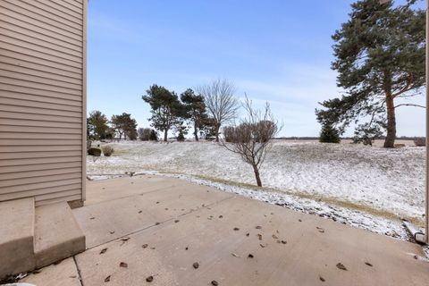 Tiny photo for 524 Sudbury Circle, Oswego, IL 60543 (MLS # 12546521)