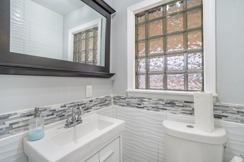 Tiny photo for 39294 N North Avenue, Beach Park, IL 60099 (MLS # 12605551)