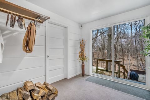 Tiny photo for 39294 N North Avenue, Beach Park, IL 60099 (MLS # 12605551)