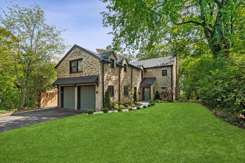 Tiny photo for 120 Crescent Drive, Glencoe, IL 60022 (MLS # 12750024)