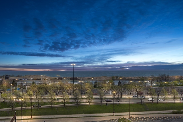 1901 S Calumet Avenue 803