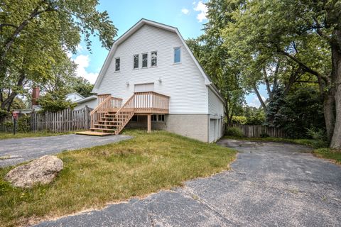 Tiny photo for 1530 Kaneville Road, Geneva, IL 60134 (MLS # 12435742)