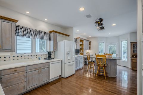 Tiny photo for 1530 Kaneville Road, Geneva, IL 60134 (MLS # 12435742)