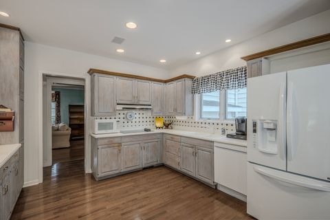 Tiny photo for 1530 Kaneville Road, Geneva, IL 60134 (MLS # 12435742)
