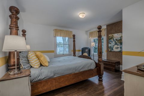 Tiny photo for 1530 Kaneville Road, Geneva, IL 60134 (MLS # 12435742)