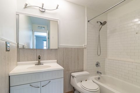 Tiny photo for 1324 Alpine Court #1324, Wheeling, IL 60090 (MLS # 12561206)