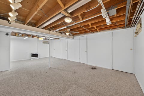 Tiny photo for 431 N Ridgemoor Avenue, Mundelein, IL 60060 (MLS # 12731782)