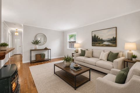 Tiny photo for 431 N Ridgemoor Avenue, Mundelein, IL 60060 (MLS # 12731782)