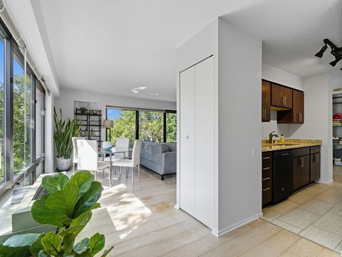 Tiny photo for 1143 S Plymouth Court #407, Chicago, IL 60605 (MLS # 12473653)