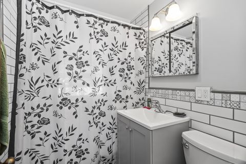 Tiny photo for 4028 W Waveland Avenue, Chicago, IL 60641 (MLS # 12510479)