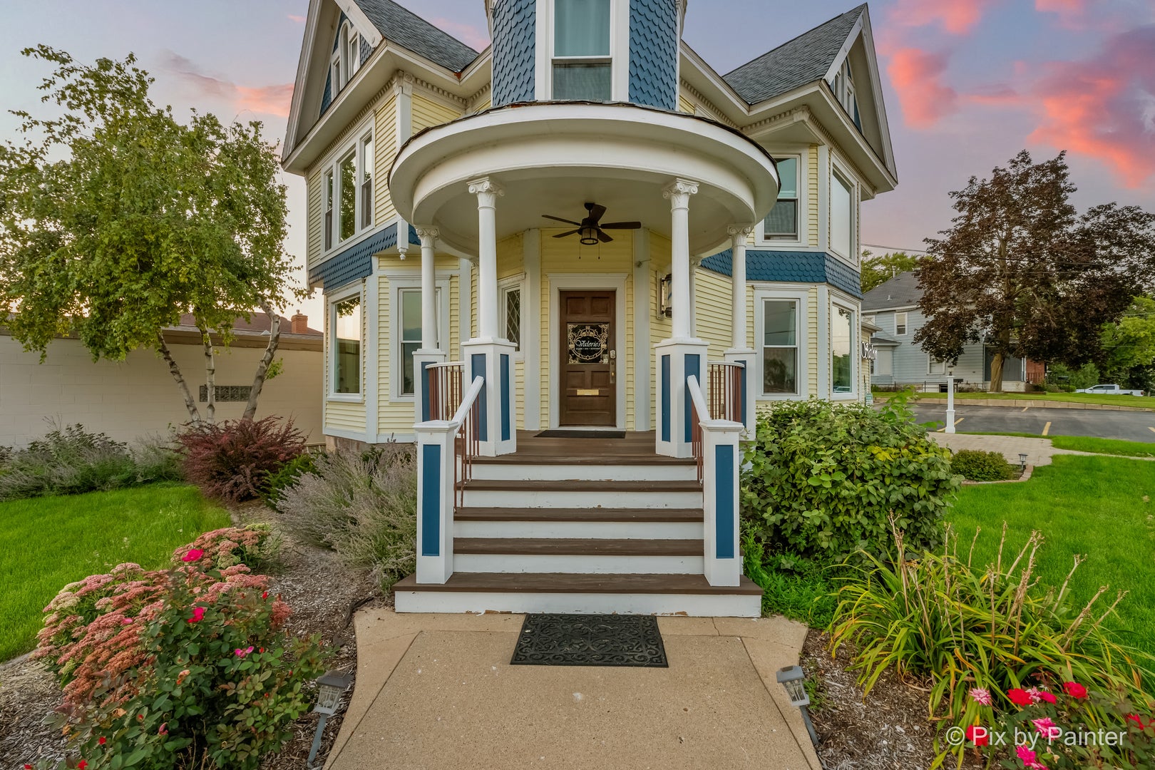 3402 W ELM Street