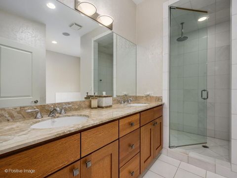 Tiny photo for 2664 N Hartland Court, Chicago, IL 60614 (MLS # 12623363)