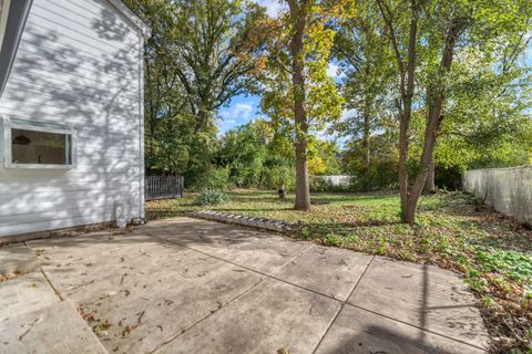 Tiny photo for 311 Montclare Lane, Wood Dale, IL 60191 (MLS # 12549848)