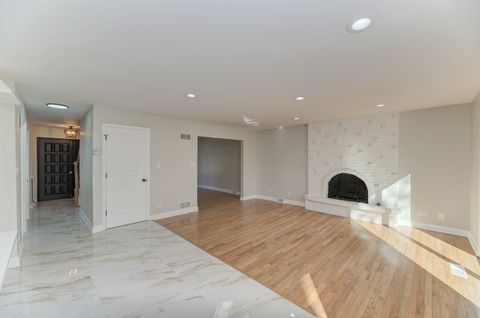 Tiny photo for 311 Montclare Lane, Wood Dale, IL 60191 (MLS # 12549848)