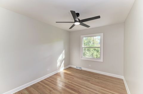 Tiny photo for 311 Montclare Lane, Wood Dale, IL 60191 (MLS # 12549848)