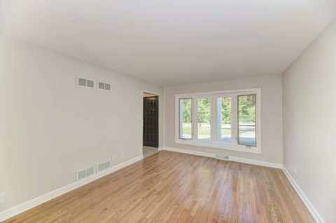 Tiny photo for 311 Montclare Lane, Wood Dale, IL 60191 (MLS # 12549848)